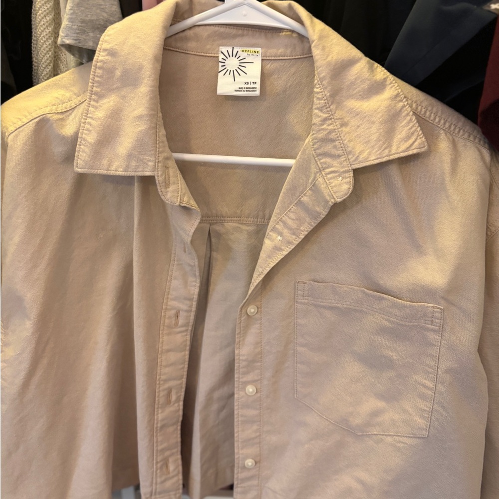 Aerie cropped button down shirt